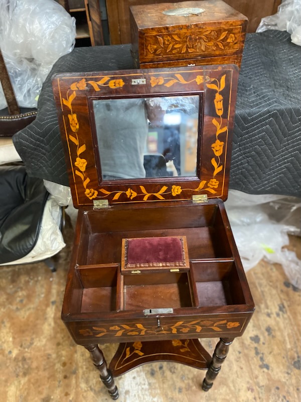 Marquetry<br />
